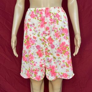 Vintage 1950s/60s Ms.s. Gaymode Penney’s Union Made Pink Floral Half Slip Medium